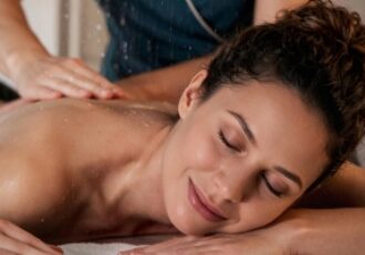 Massage sous pluie marine